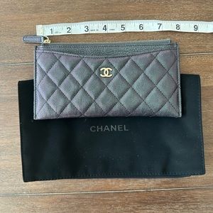 Iridescent grey Chanel wallet